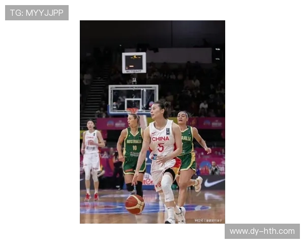 中国篮球队迎战澳大利亚强敌 备战奥运资格赛展现新风采