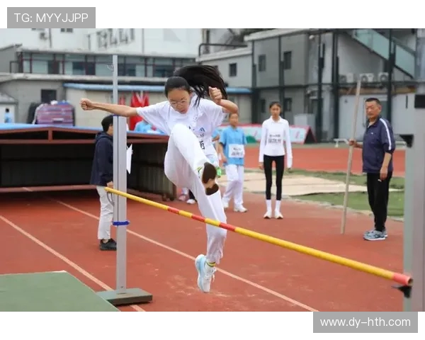 激情赛场燃梦想奋勇拼搏展风采体育竞技谱青春华章