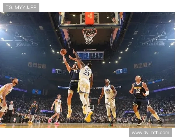 勇士与掘金激战正酣 谁将笑傲西部季后赛之巅