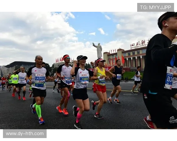 成都街舞队在城市马拉松积分榜上以65分稳居第一名引发关注