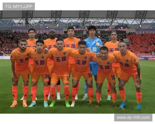 东京队与上海申花首发阵容对比分析及比赛前瞻